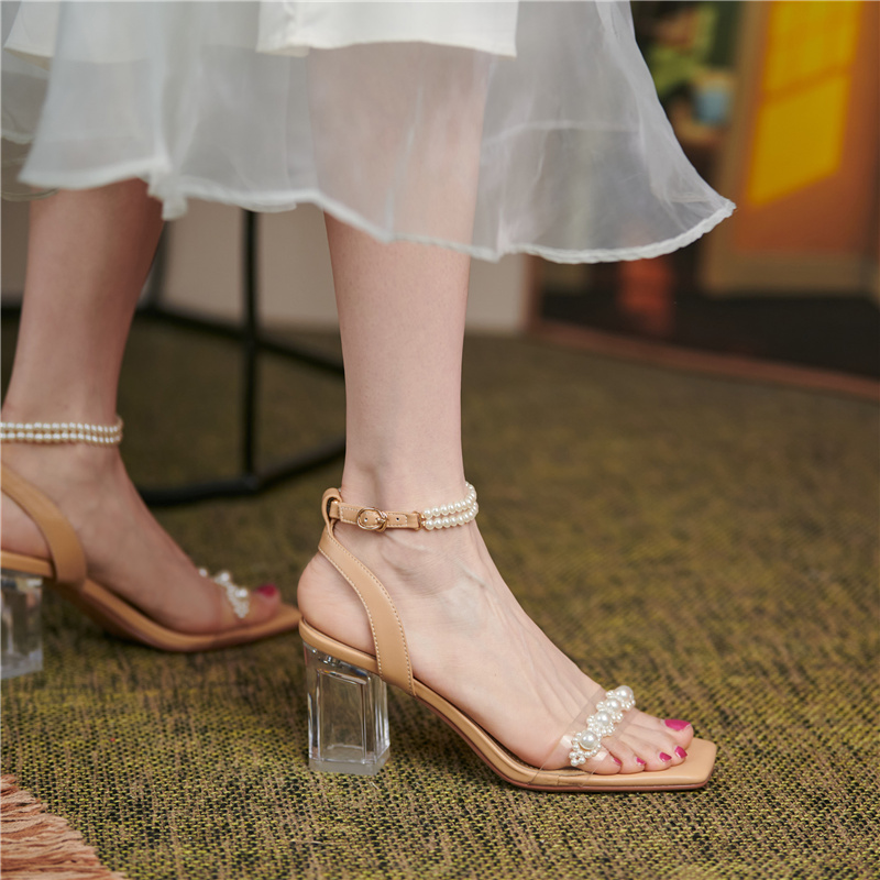 水晶凉鞋女夏仙女风粗跟一字扣珍珠法式透明高跟鞋夏季
